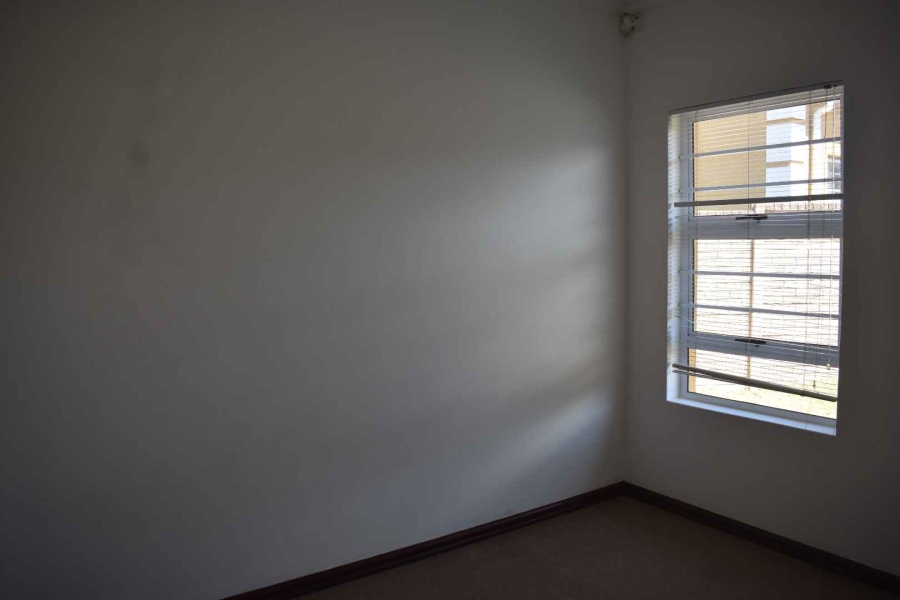 2 Bedroom Property for Sale in Beacon Bay Eastern Cape